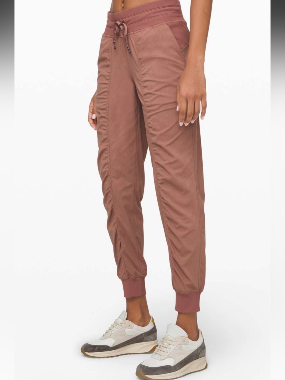 Lululemon Dance Studio Jogger
Spanish Oak Size 2 NWOT